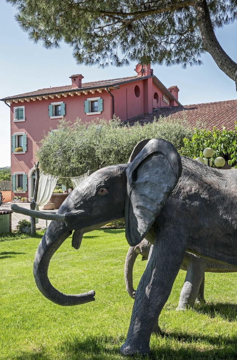 ヴィッラフランカ・ディ・ヴェローナ Relais Ca' Maddalenaヴィラ エクステリア 写真