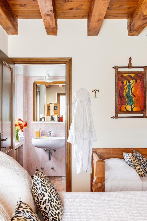 ヴィッラフランカ・ディ・ヴェローナ Relais Ca' Maddalenaヴィラ エクステリア 写真
