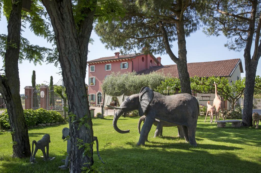 ヴィッラフランカ・ディ・ヴェローナ Relais Ca' Maddalenaヴィラ エクステリア 写真